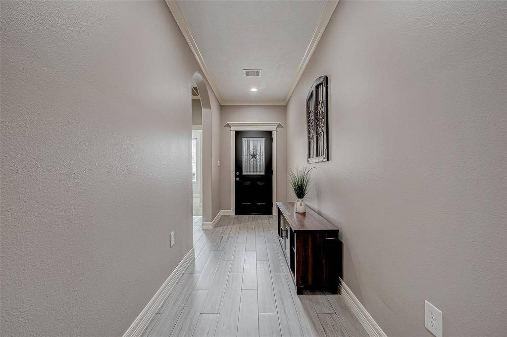 Rosharon, TX 77583,709 Coen RD