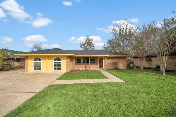 5322 Knotty Oaks TRL, Houston, TX 77045