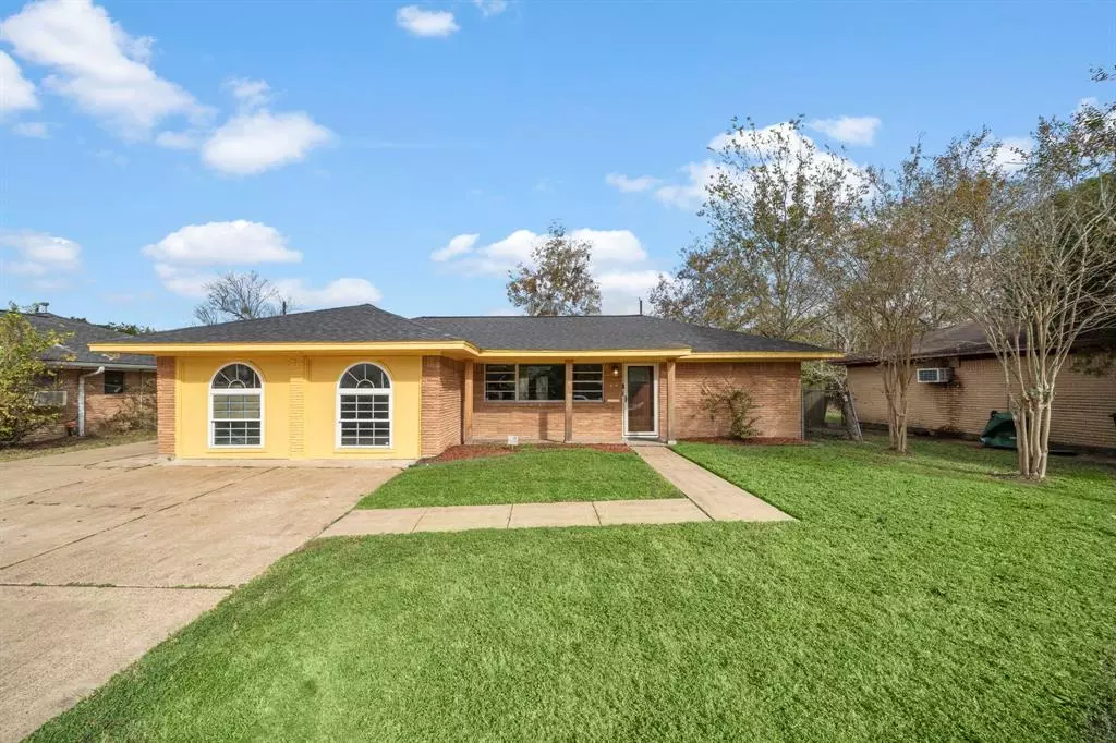 Houston, TX 77045,5322 Knotty Oaks TRL