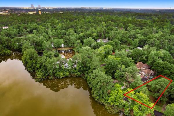 17640 Minnow Lake DR,  Conroe,  TX 77384