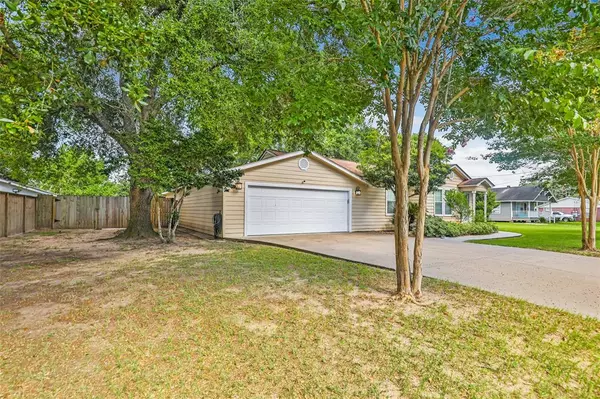 Liberty, TX 77575,1908 Reese ST