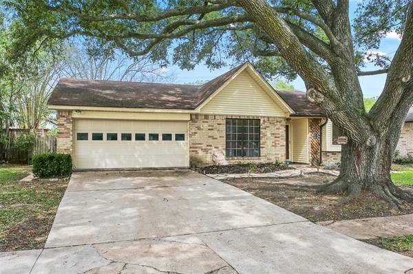 109 Sweetgum ST, League City, TX 77573