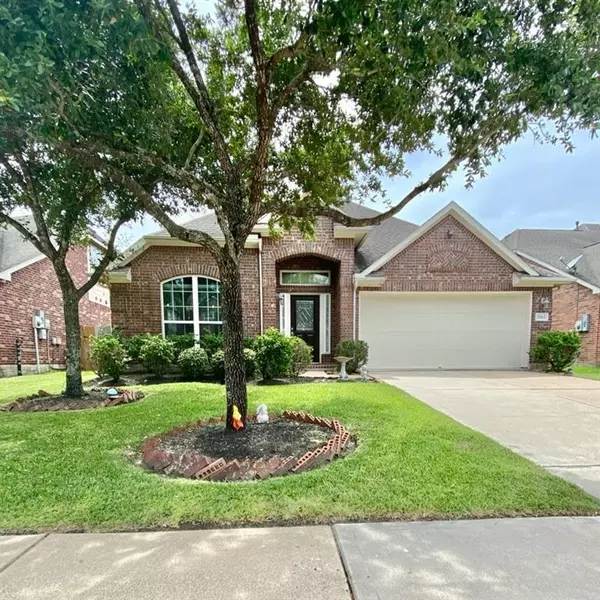 2912 Perdido Bay LN, Pearland, TX 77584