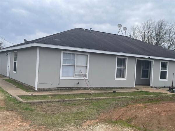 256 Alleda RD #1, Prairie View, TX 77484