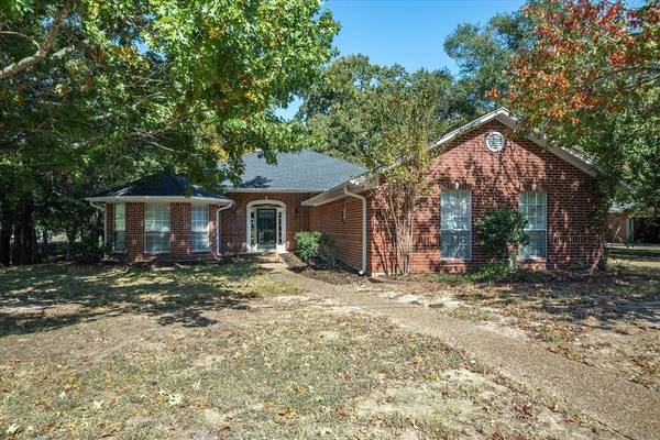 Canton, TX 75103,810 Glen LN