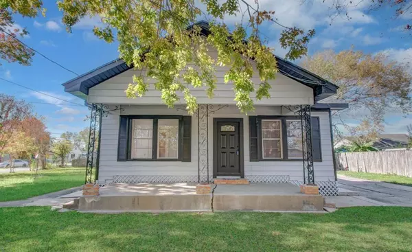 404 Sinclair ST, Galena Park, TX 77547