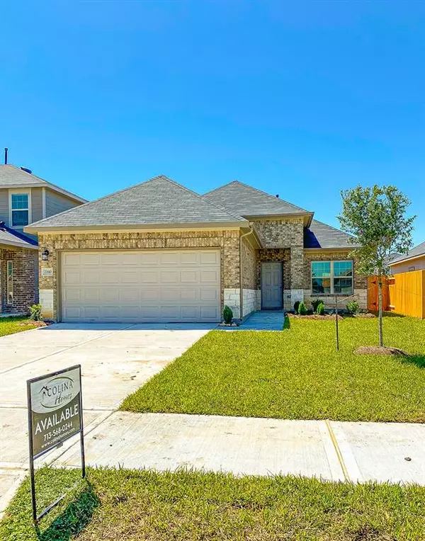 13305 Villa Sola DR, Texas City, TX 77568