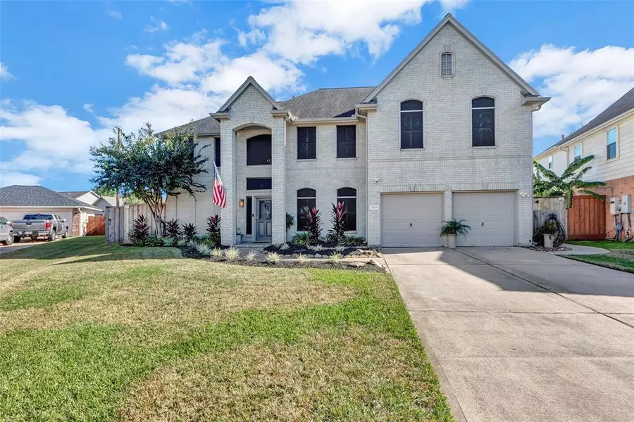 3505 Pine Tree DR, Pearland, TX 77581