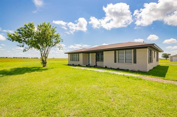 489 Haschke RD, Victoria, TX 77905