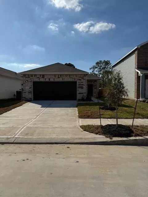 Houston, TX 77016,10155 Tiger Flower LN