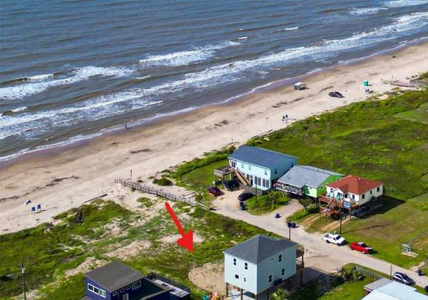 136 Saltgrass AVE, Surfside Beach, TX 77541