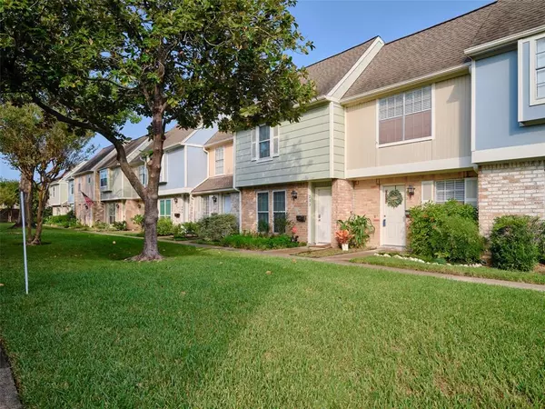 Houston, TX 77055,8102 Amelia RD #202