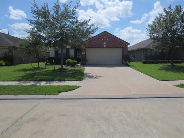 3210 Southern Green DR,  Pearland,  TX 77584