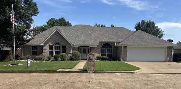 218 Enchanted Estates DR, Crockett, TX 75835