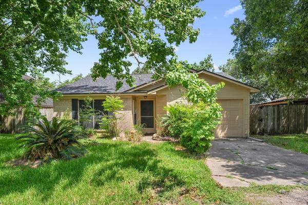 724 Amato ST, La Marque, TX 77568