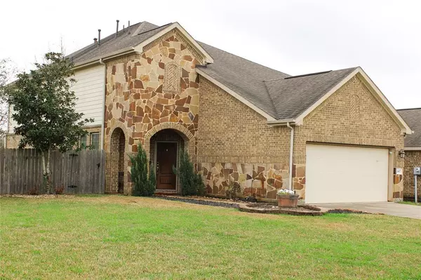 6867 Juniper Arbor LN, Dickinson, TX 77539