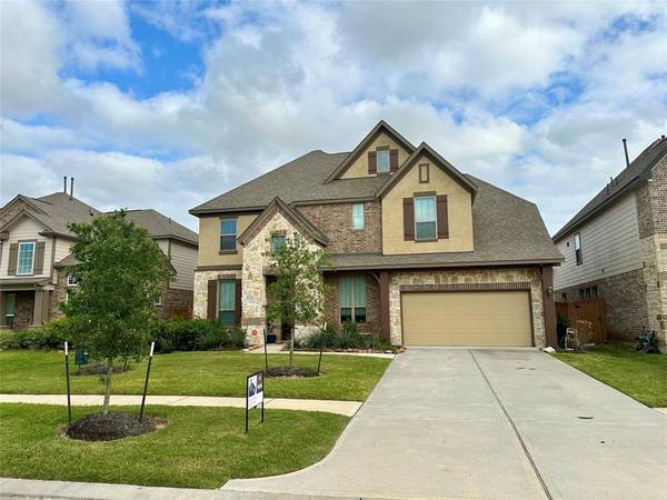 12721 Flora Manor DR, Texas City, TX 77568