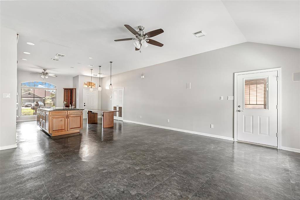 Crosby, TX 77532,18510 Bluffview DR