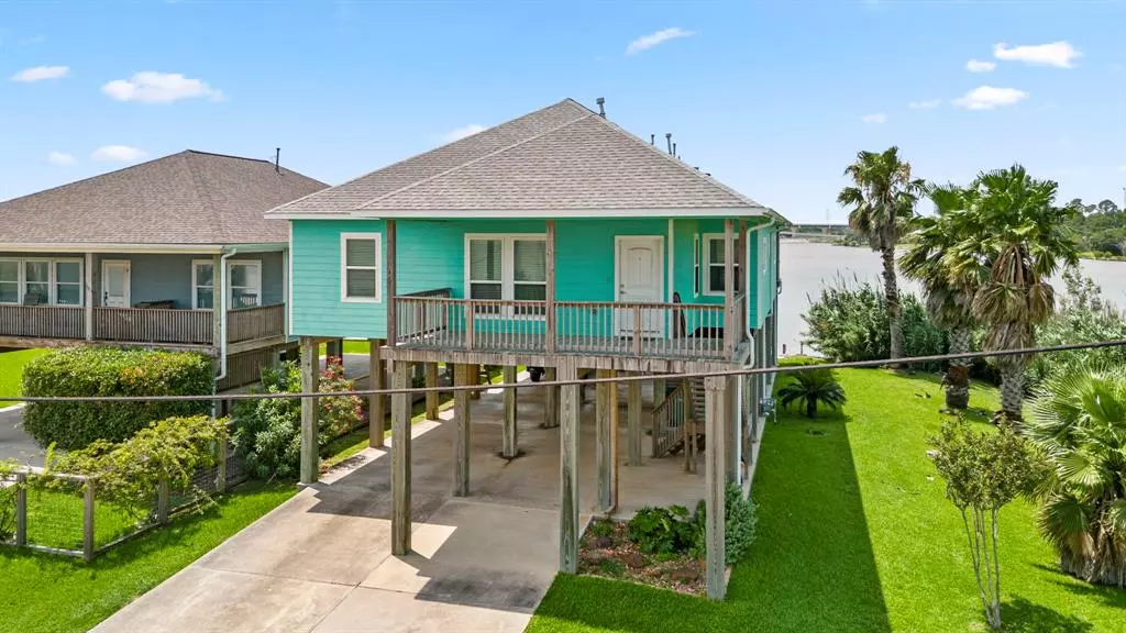 715 Todville RD, Seabrook, TX 77586