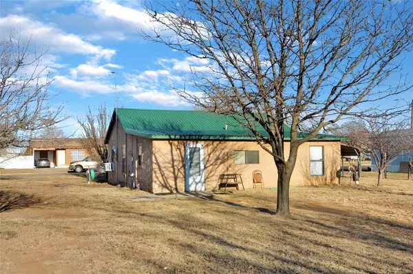 Bovina, TX 79009,906 S 3rd ST