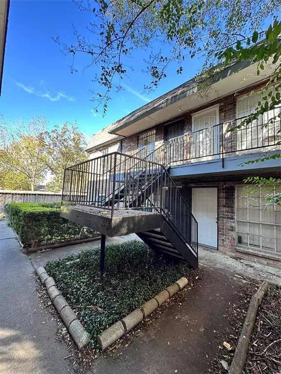 201 W Rosamond ST #41, Houston, TX 77076