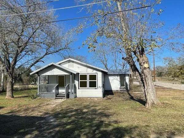 Luling, TX 78648,335 E Newton ST