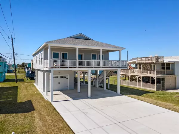 4214 Jackson DR, Galveston, TX 77554