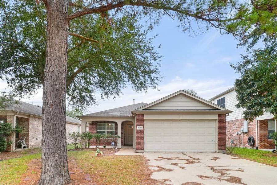 16514 Aberdeen Green DR, Houston, TX 77095