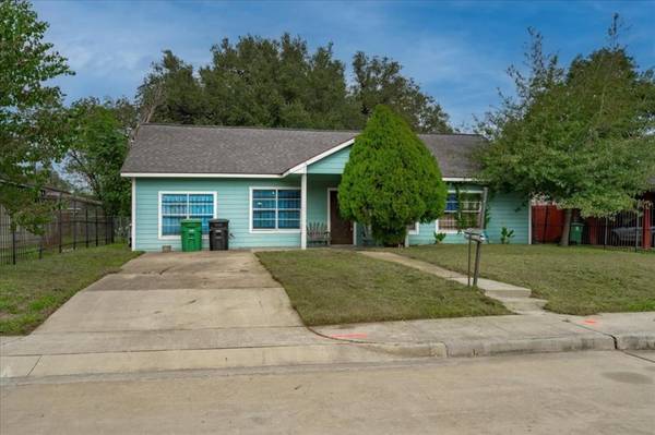 5959 Southgood ST, Houston, TX 77033