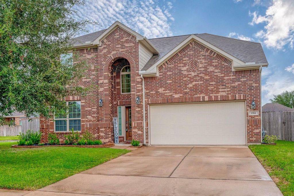 1514 Tyler Point LN, Pearland, TX 77089