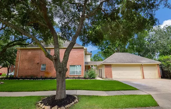 Sugar Land, TX 77479,10 Ferncastle LN