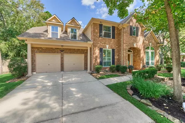 106 S Chantsong CIR, The Woodlands, TX 77382