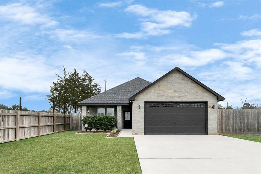 2530 13th ST, Hempstead, TX 77445