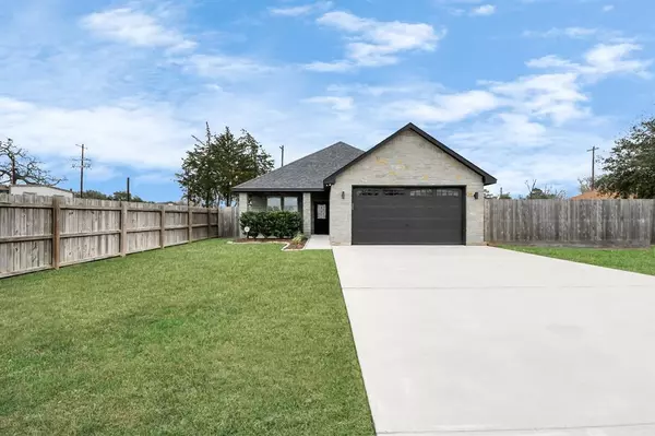 Hempstead, TX 77445,2530 13th ST