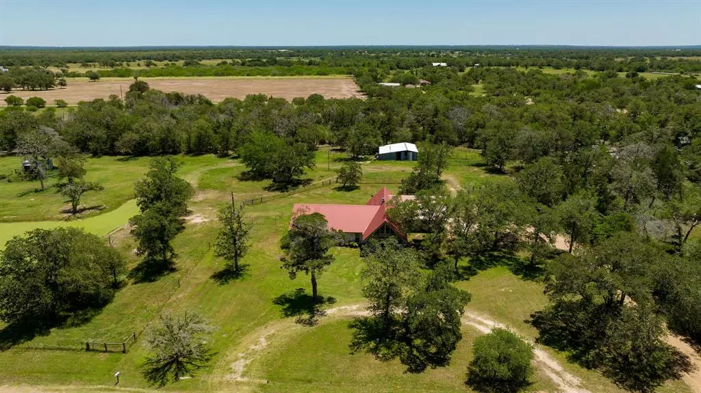 Giddings, TX 78942,1028 County Road 232