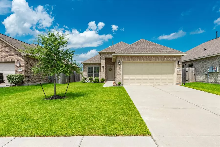 3610 Conquest CIR, Texas City, TX 77591