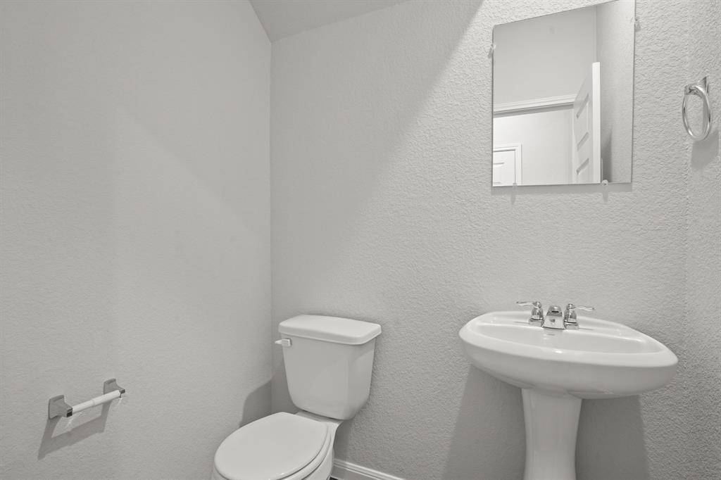 Conroe, TX 77384,2357 Mooneye CT
