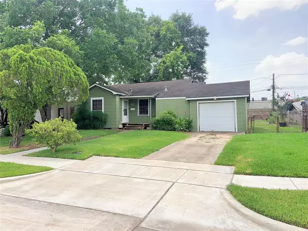 1222 Sunset DR, Pasadena, TX 77506