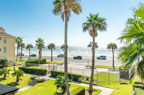 7000 Seawall BLVD #936, Galveston, TX 77551