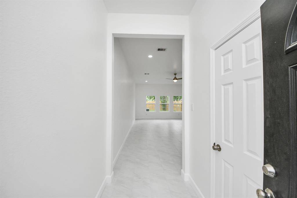 Houston, TX 77028,8159 Crestview Drive