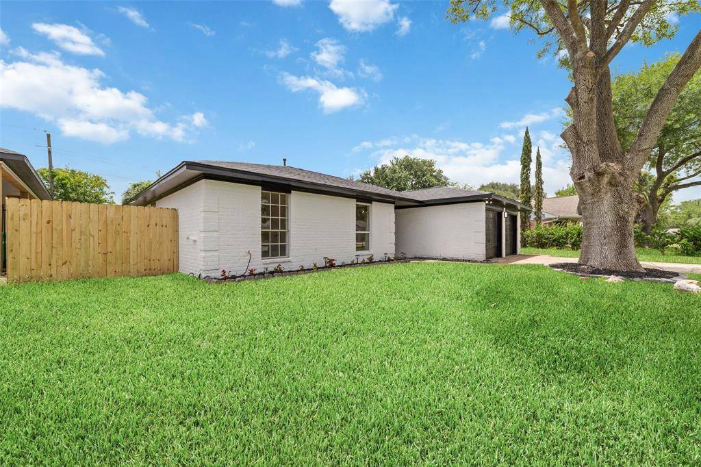 Houston, TX 77065,13019 Foxburo DR