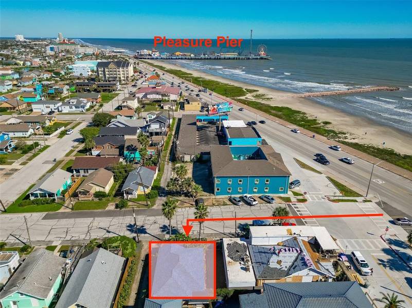 2415 31st ST, Galveston, TX 77550