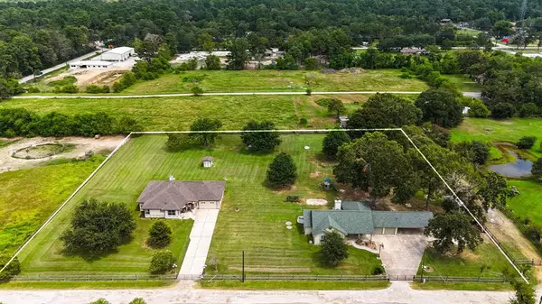 7018 Treaschwig RD, Spring, TX 77373