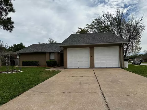 Houston, TX 77598,16023 Pipers View DR