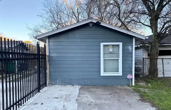 4604 1/2 Gunter ST #Garage, Houston, TX 77020