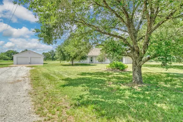 Iola, TX 77861,13187 Wildflower LN