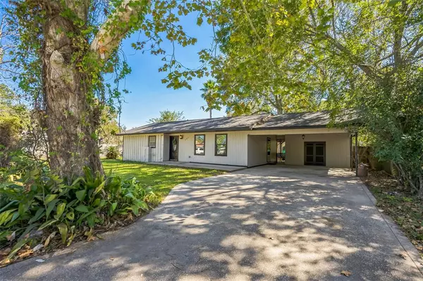 107 W Oak, Daisetta, TX 77533