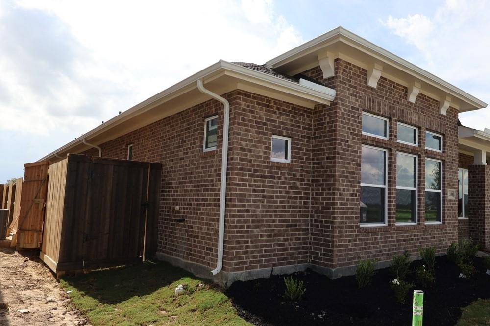 Mont Belvieu, TX 77523,12131 Canal View BLVD