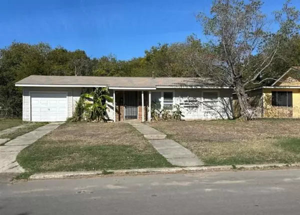 863 Utopia LN, San Antonio, TX 78223