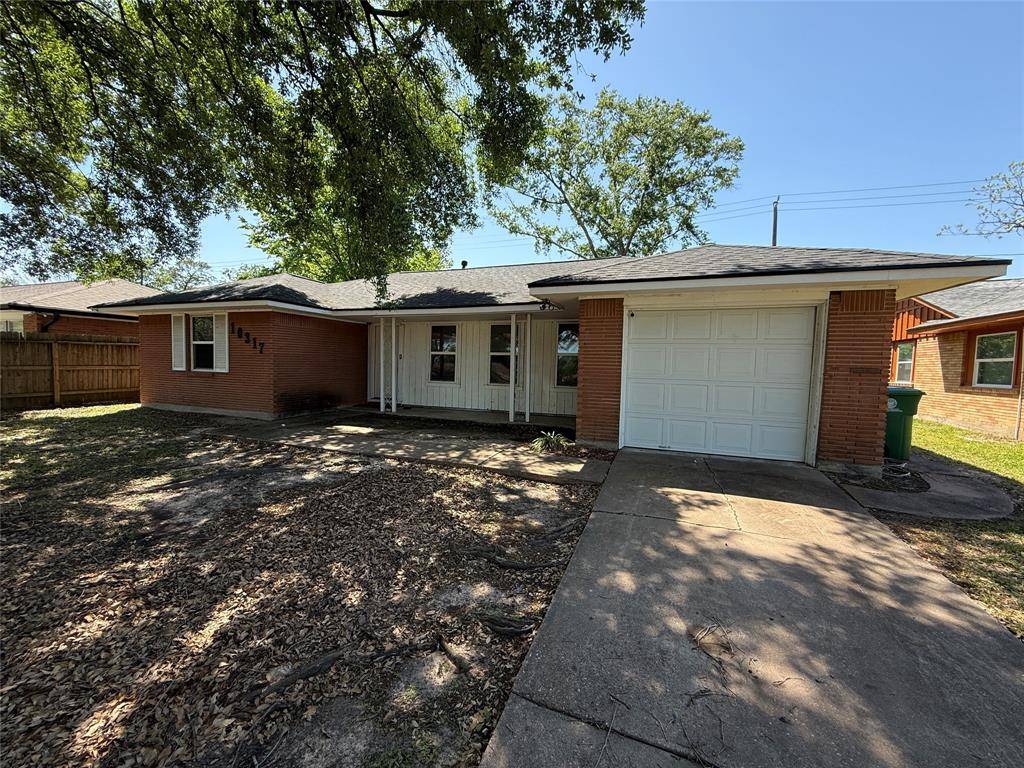 Houston, TX 77016,10317 Kelburn DR